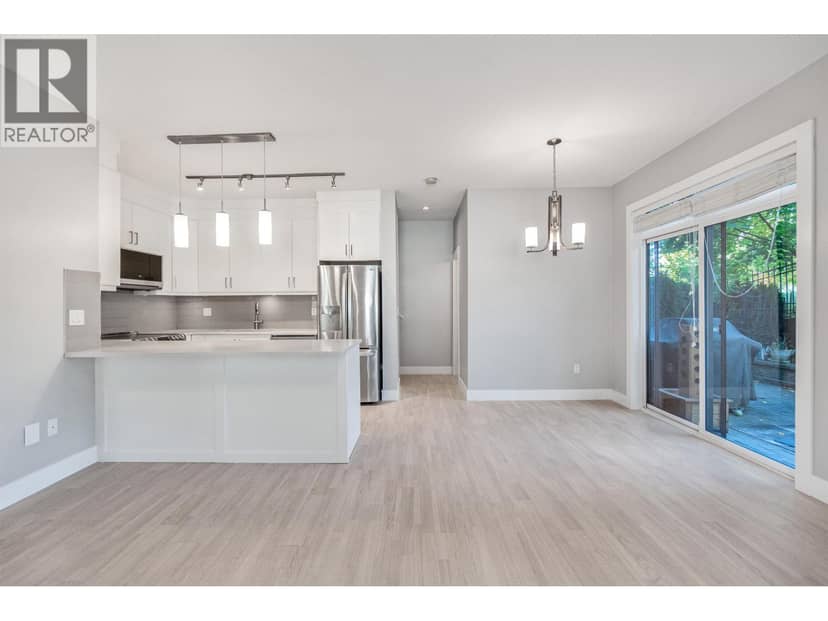 104 3525 CHANDLER STREET, Coquitlam, photo 2