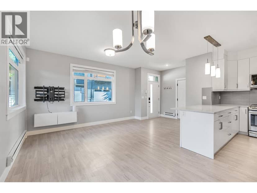 104 3525 CHANDLER STREET, Coquitlam, photo 6