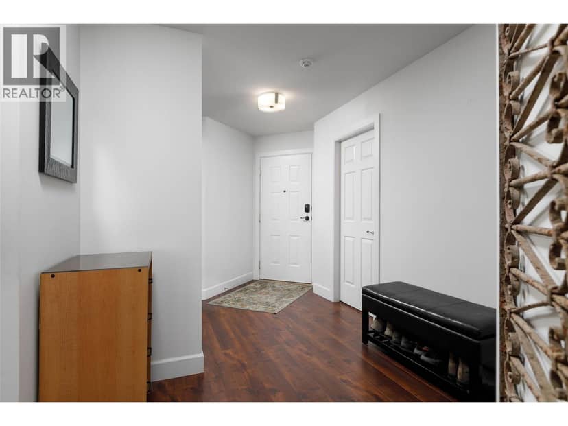 1055 Lawrence Avenue Unit# 202, Kelowna, photo 2