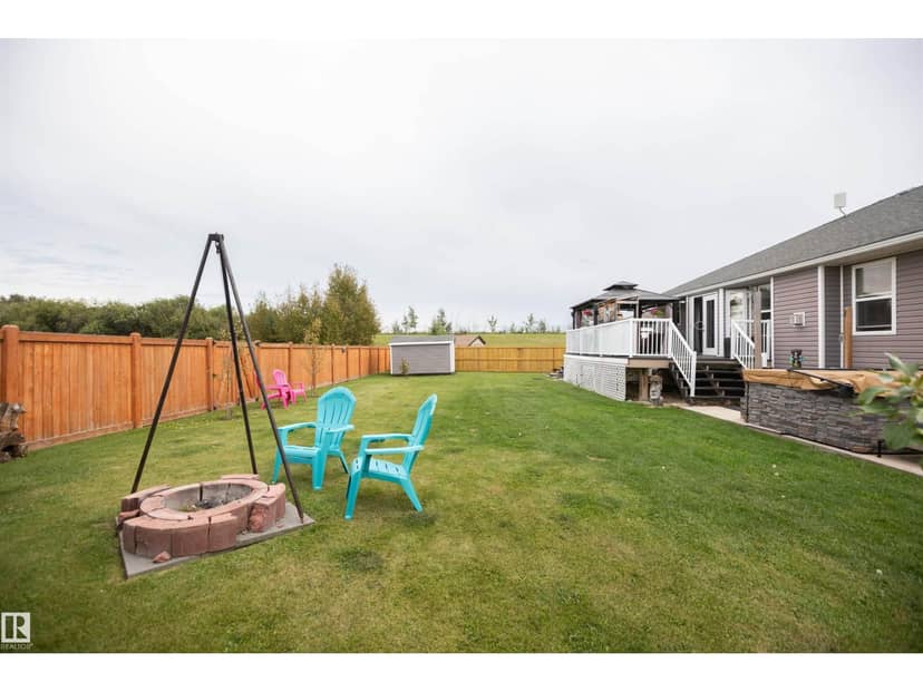 6003 50 Ave — photo 14 of 40