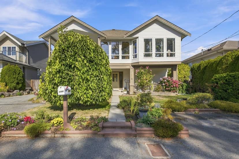 17037 0 AVENUE, Surrey