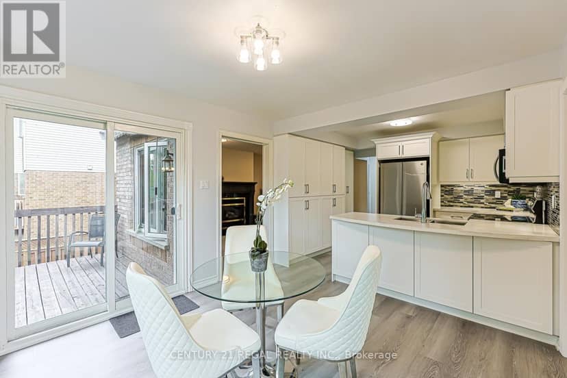 599 Sandford Street — photo 14 of 40