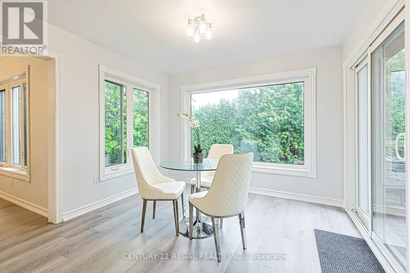 599 Sandford Street — photo 15 of 40