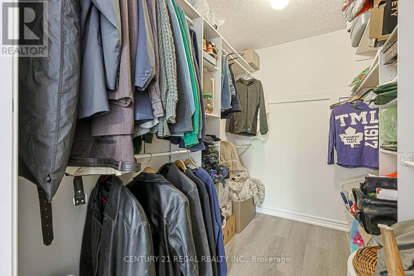 599 Sandford Street — photo 23 of 40