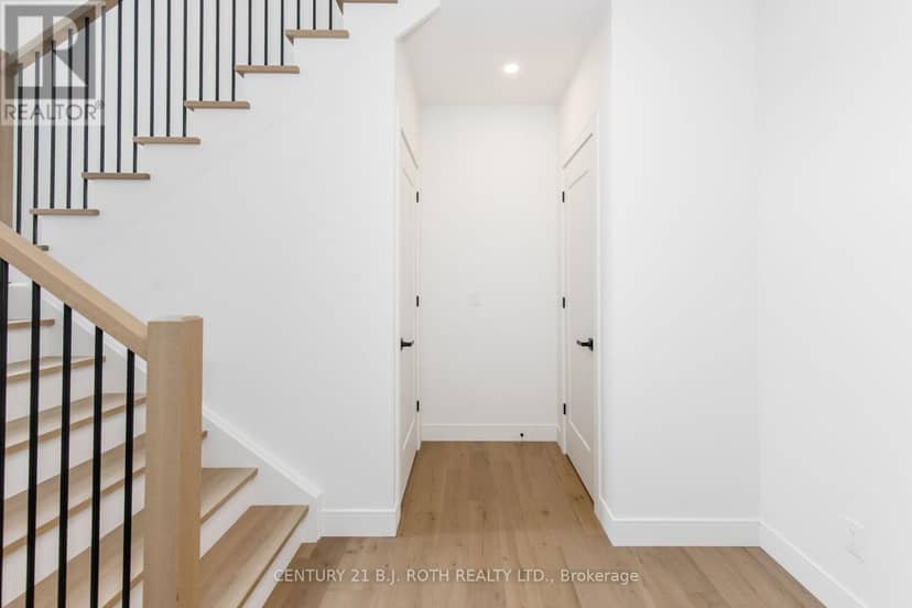 56 Brennan Avenue, Barrie, photo 4