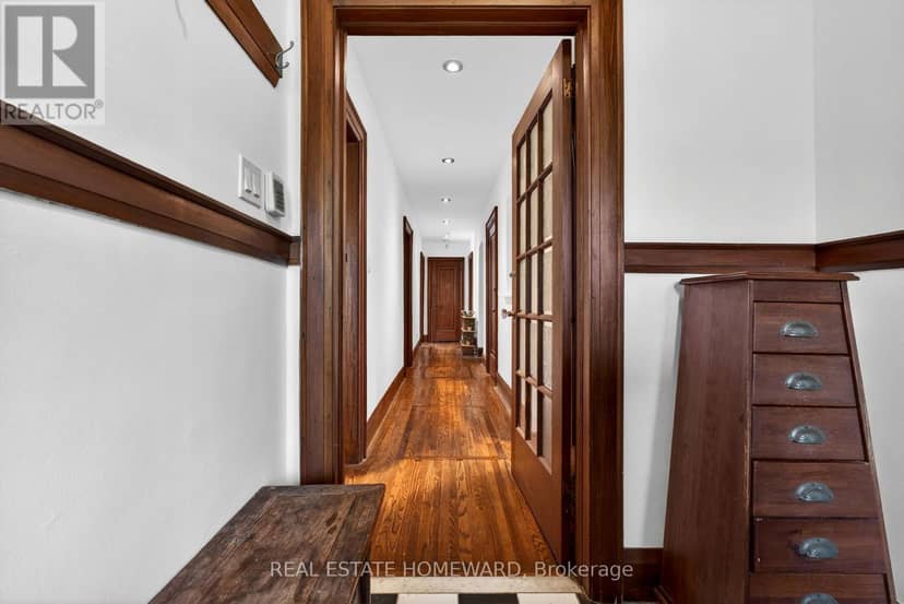 128 Glen Manor Drive — photo 8 of 40