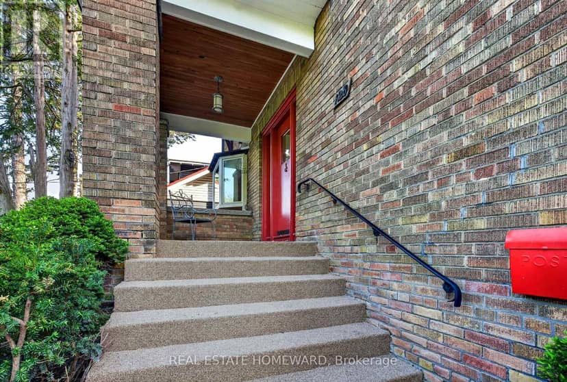 128 Glen Manor Drive — photo 6 of 40