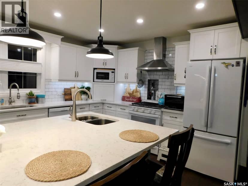 27 Kasper CRESCENT, Assiniboia, photo 7