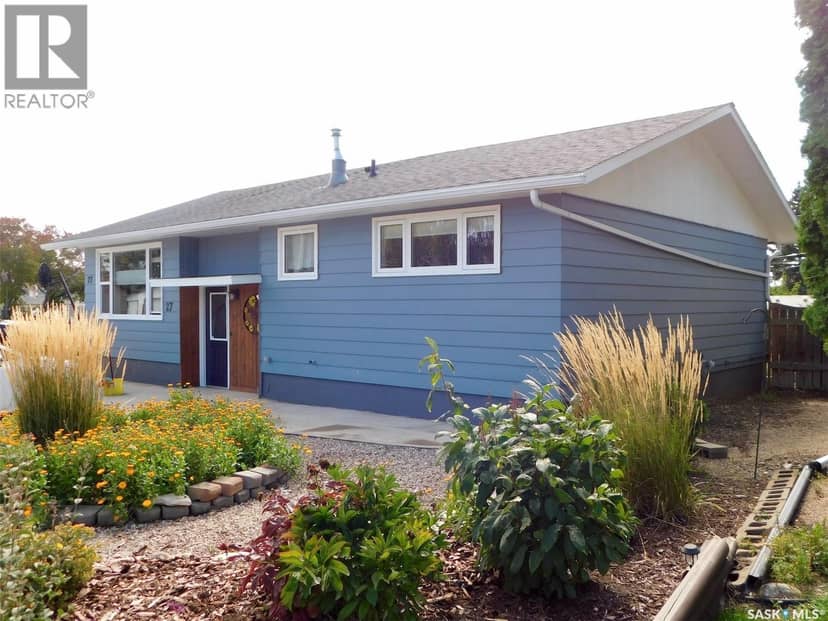 27 Kasper CRESCENT, Assiniboia, photo 2