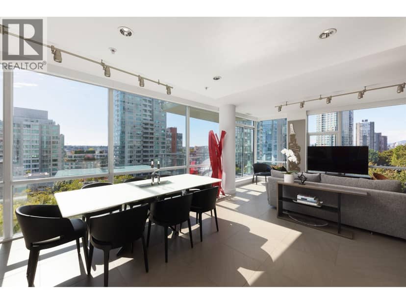 805 1455 HOWE STREET, Vancouver, photo 2