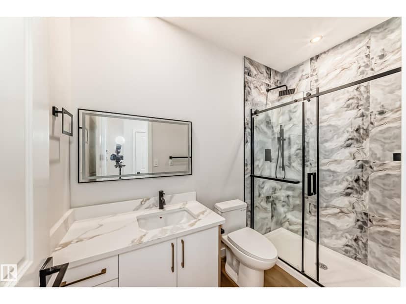 47 Meadowgrove Ln — photo 32 of 40