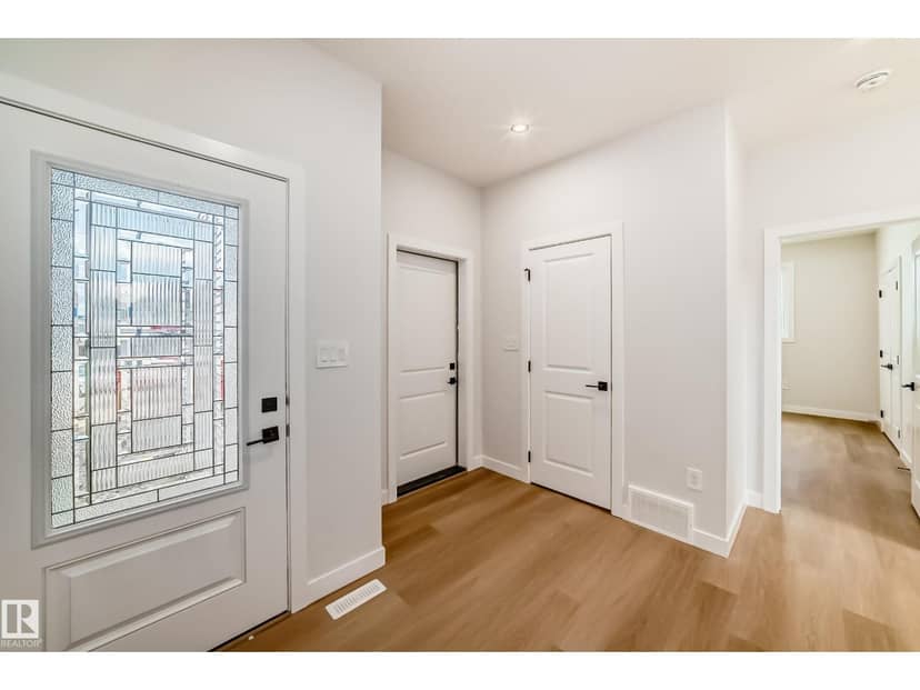 47 Meadowgrove Ln — photo 31 of 40