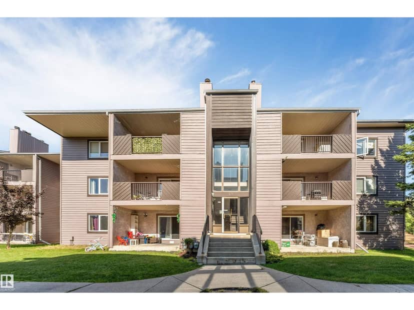 #101 49 Akins Dr, St. Albert, photo 2