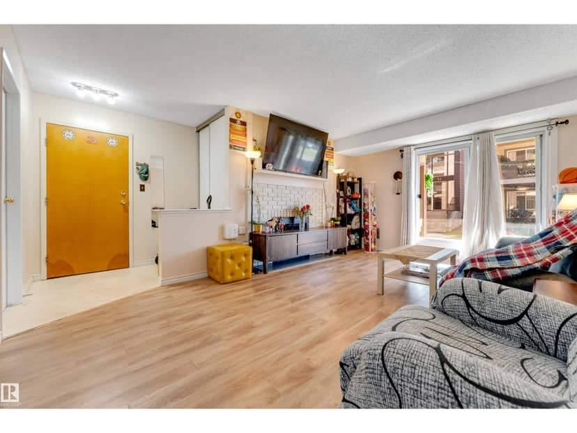 #101 49 Akins Dr, St. Albert, photo 6