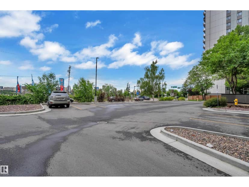 #608 10149 Saskatchewan Dr NW, Edmonton, photo 6