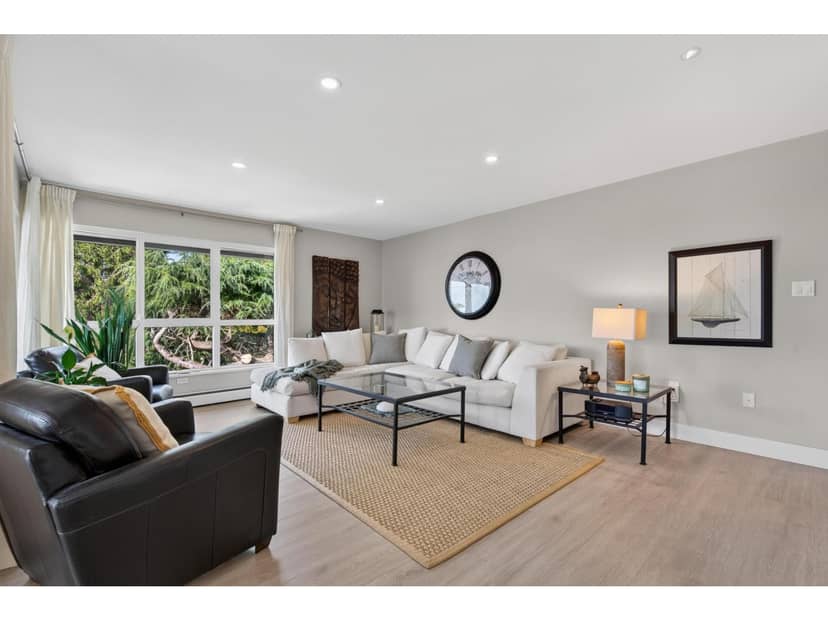 302 1290 MARTIN STREET, White Rock, photo 5