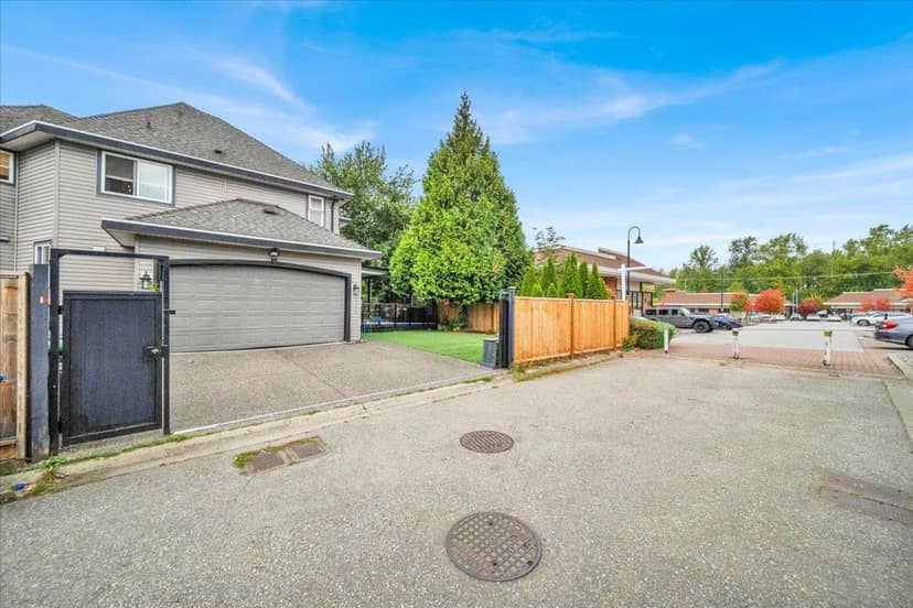 6358 167B STREET, Surrey, photo 3