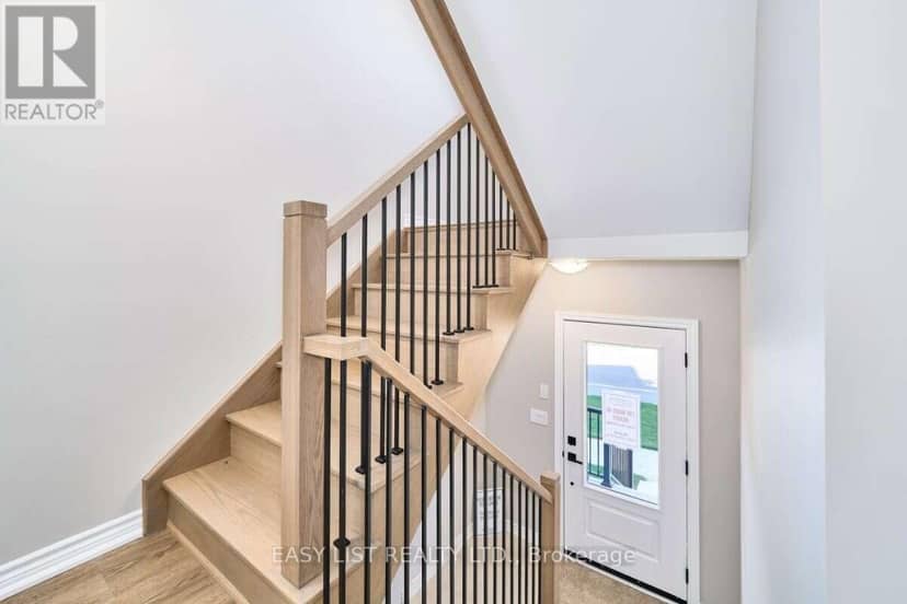 19 Addyman Crescent — photo 4 of 40