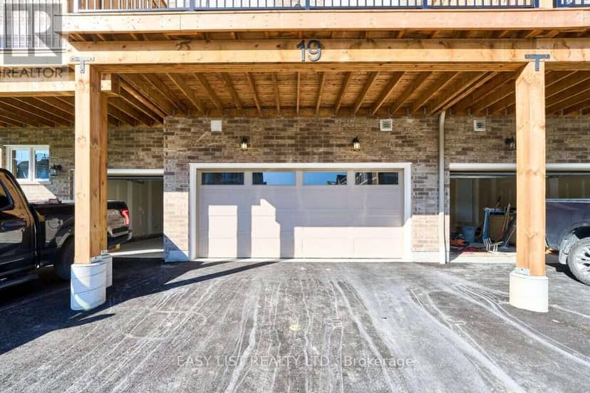 19 Addyman Crescent — photo 7 of 40