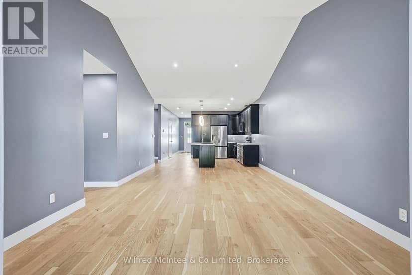 408 Alma Street — photo 17 of 40