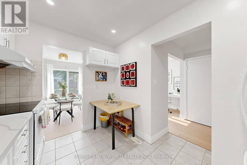 49 - 100 Bridletowne Circle — photo 19 of 40