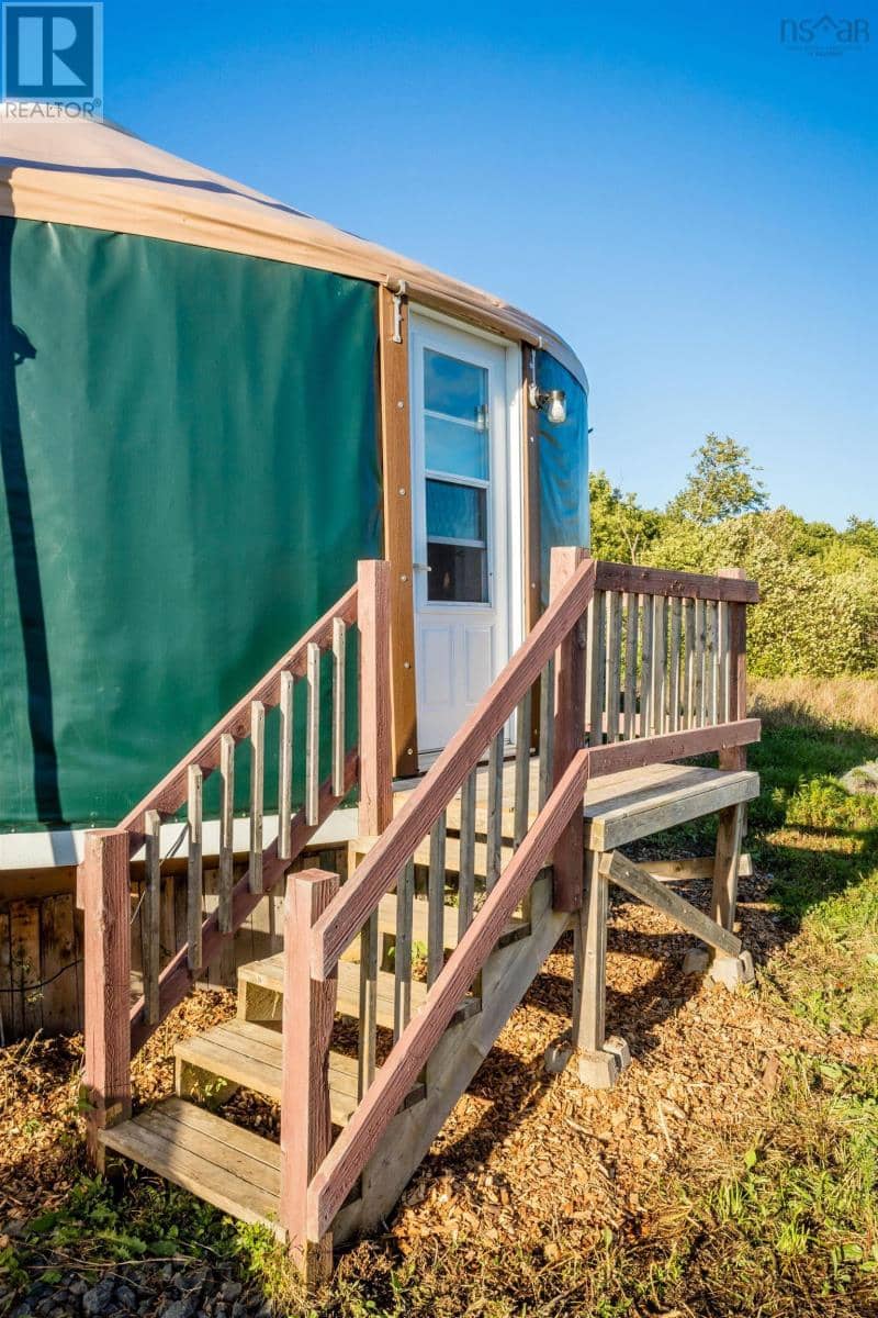 8113 Highway 1 — photo 14 of 32