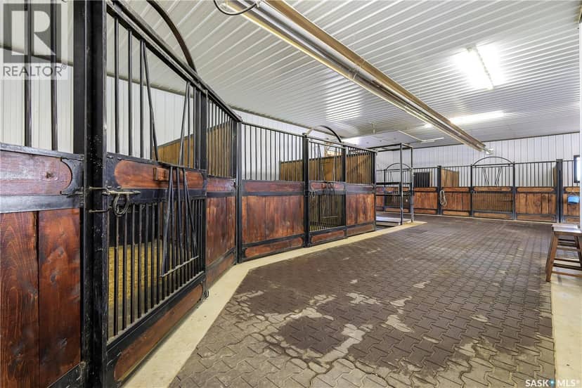 20 Vanscoy Rd Equine Acreage — photo 4 of 40