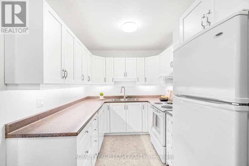 15 - 121 Castlefrank Road — photo 15 of 40