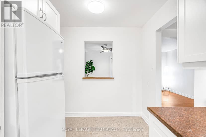 15 - 121 Castlefrank Road — photo 17 of 40