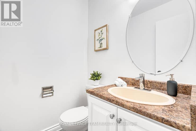 15 - 121 Castlefrank Road — photo 20 of 40