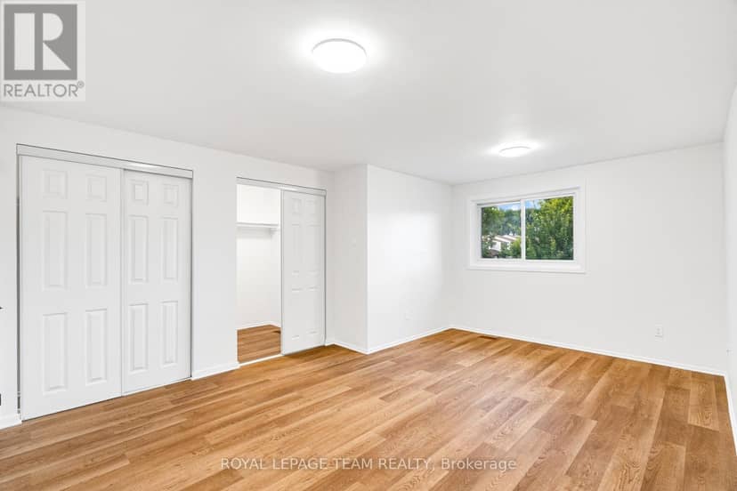 15 - 121 Castlefrank Road — photo 25 of 40