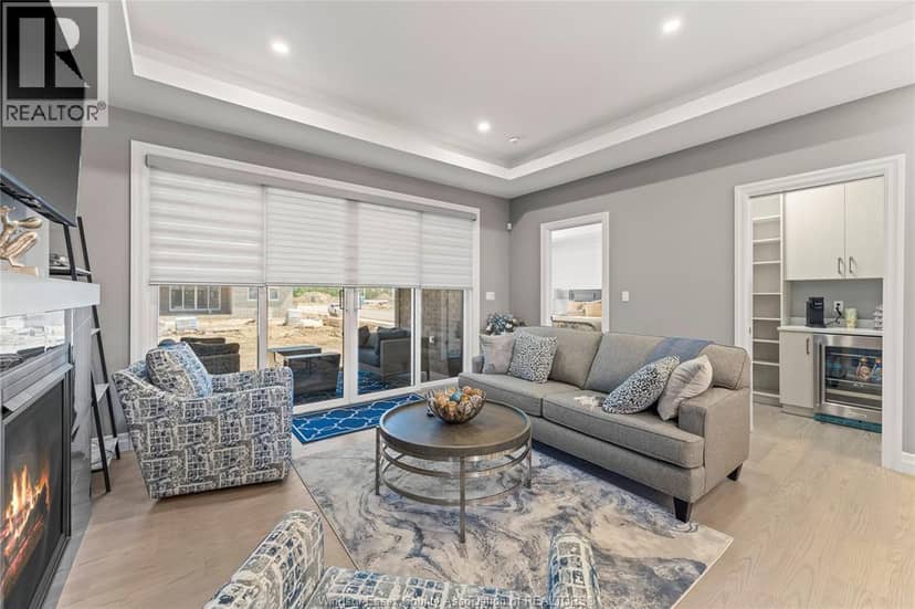 60 Redwood AVENUE — photo 11 of 31