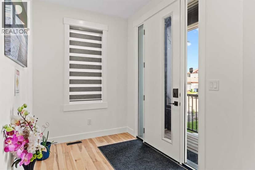 136 Douglas Ridge Green SE, Calgary, photo 5