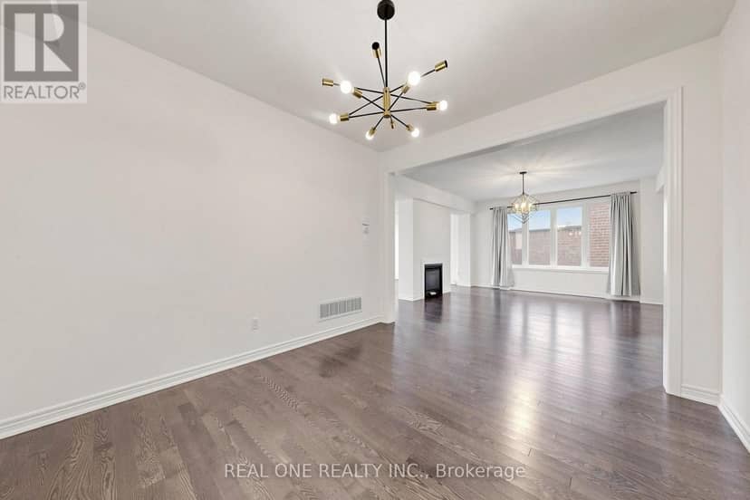 108 Hubner Avenue — photo 11 of 40