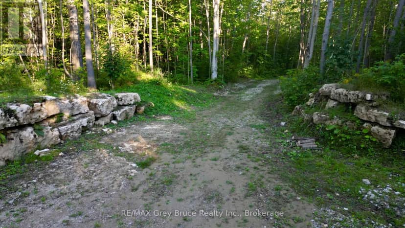 279 Barney's Boulevard, Northern Bruce Peninsula, photo 3