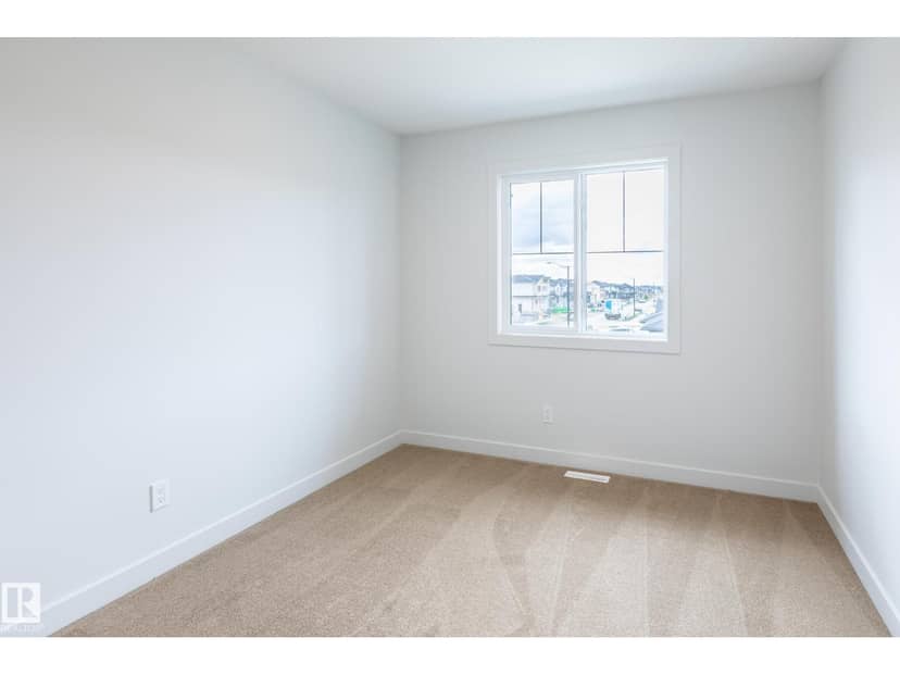 4005 36 ST — photo 35 of 40