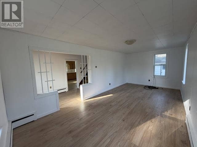 62 Queen ST, Thessalon, photo 4