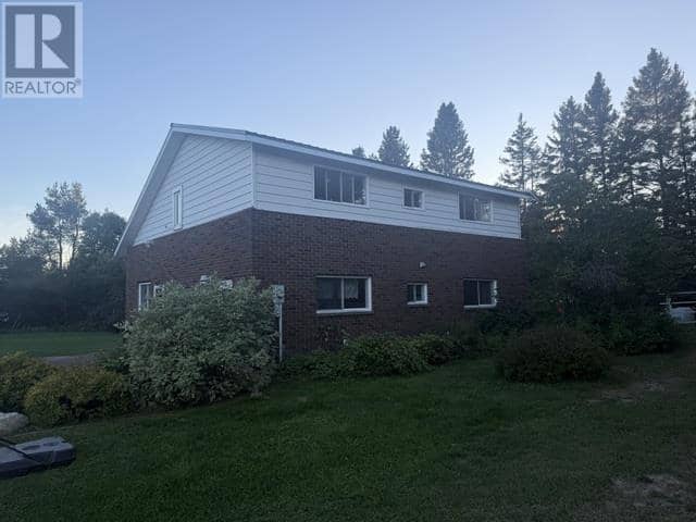 35 Avery RD — photo 2 of 40