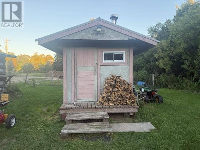 35 Avery RD — photo 37 of 40