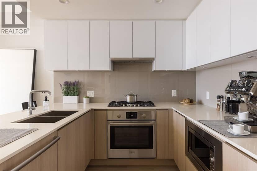 1407 618 CARNARVON STREET, New Westminster, photo 2