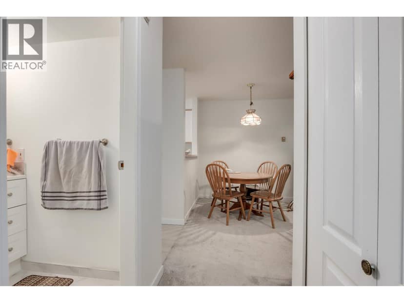 205 1535 CHESTERFIELD AVENUE, North Vancouver, photo 6