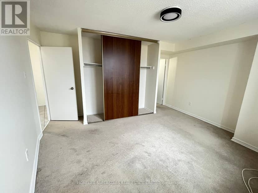 705 - 5 San Romano Way — photo 10 of 17