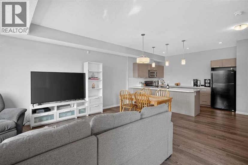 52 Saddlestone Drive NE — photo 9 of 28