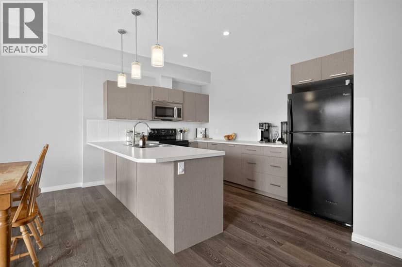 52 Saddlestone Drive NE — photo 10 of 28