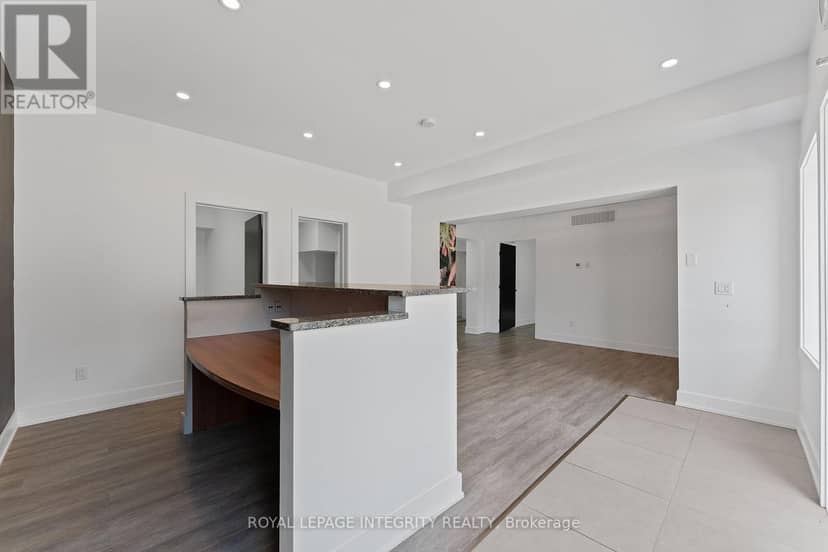 34 Market Street, Smiths Falls, photo 4