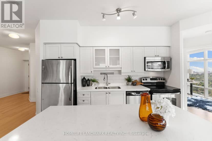 4508 - 2191 Yonge Street — photo 22 of 40