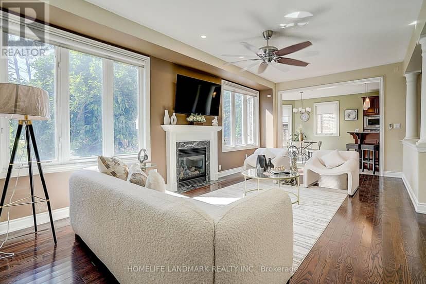 1061 Nellie Little Crescent — photo 11 of 40