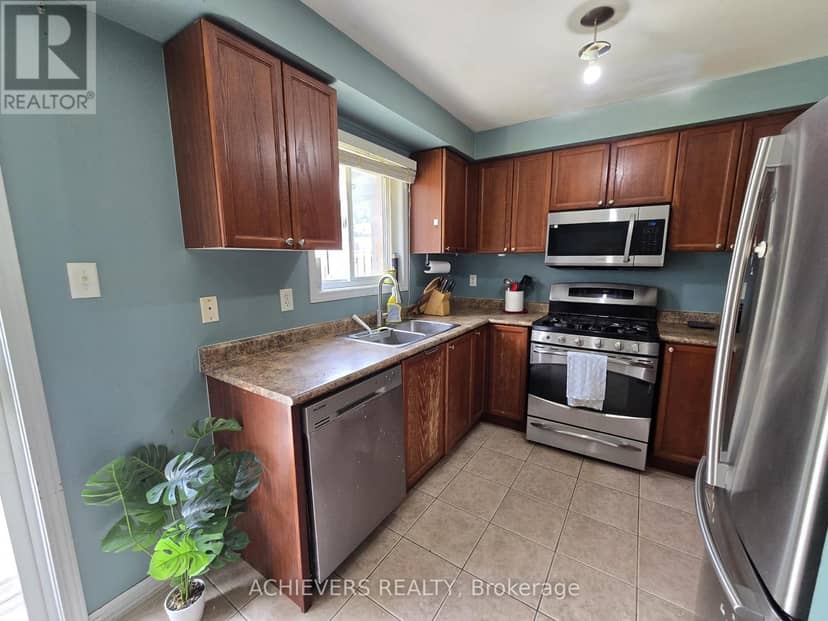 240 Scottsdale Drive — photo 13 of 40