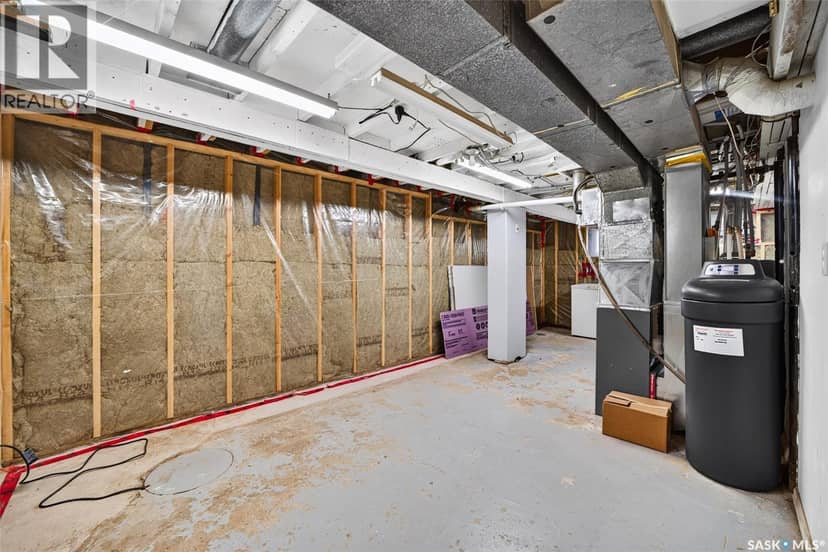 345 McIntyre Street — photo 26 of 37