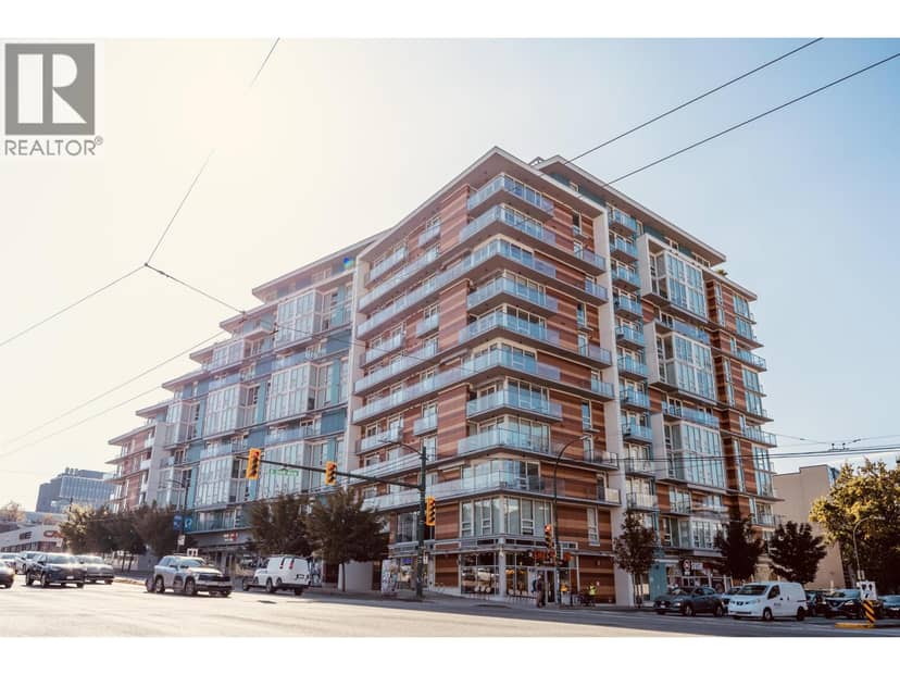 605 180 E 2ND AVENUE, Vancouver